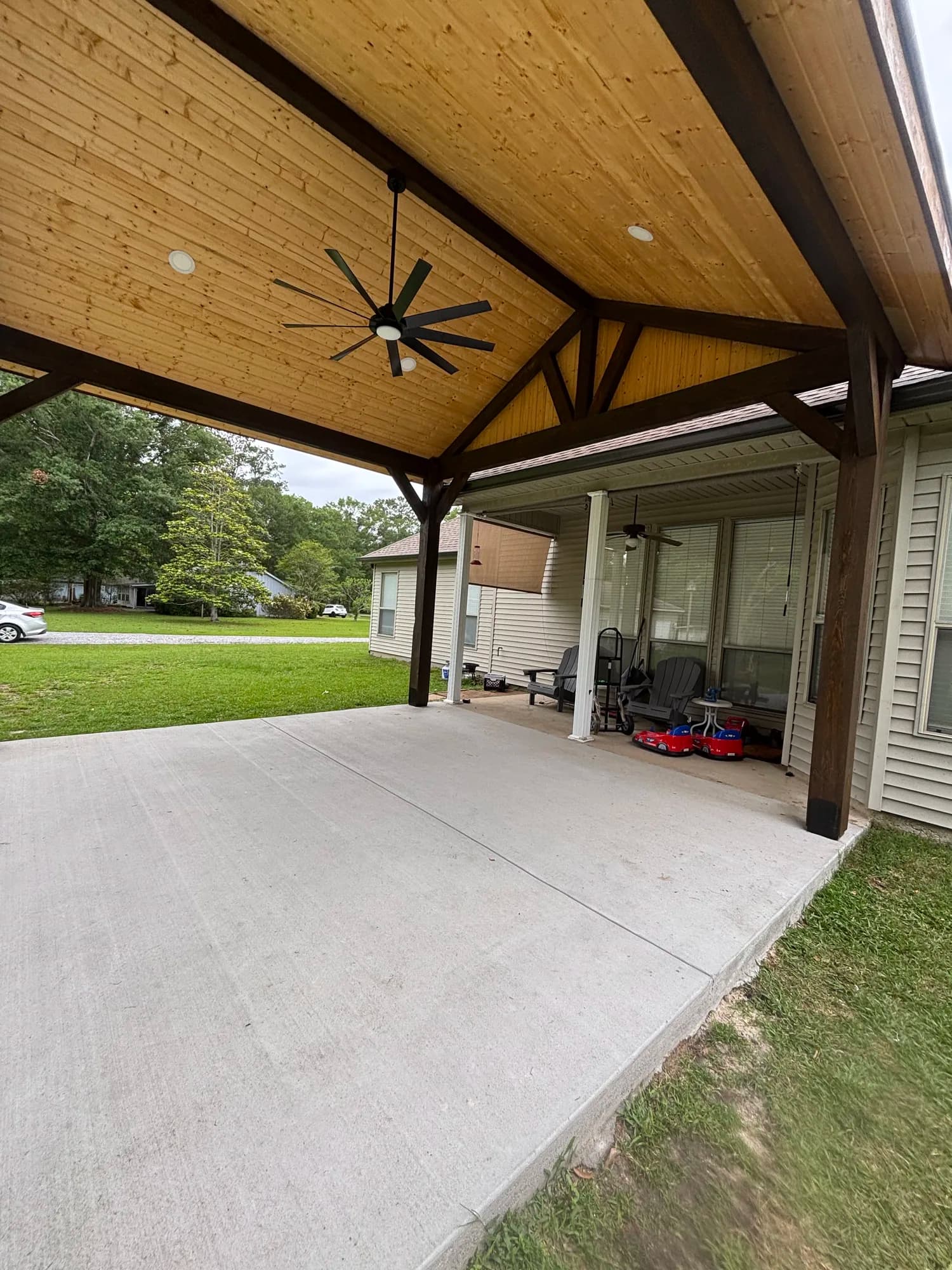 Covington La Gabled Pavilion - view 3