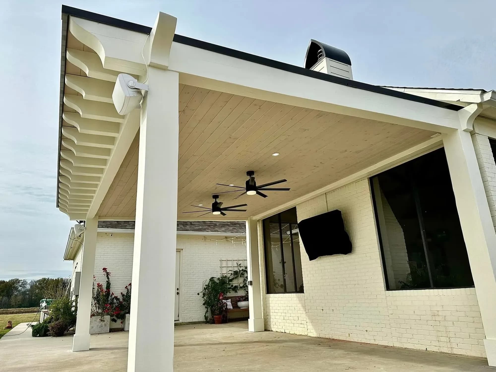 Lafayette La Custom Pergola - view 1