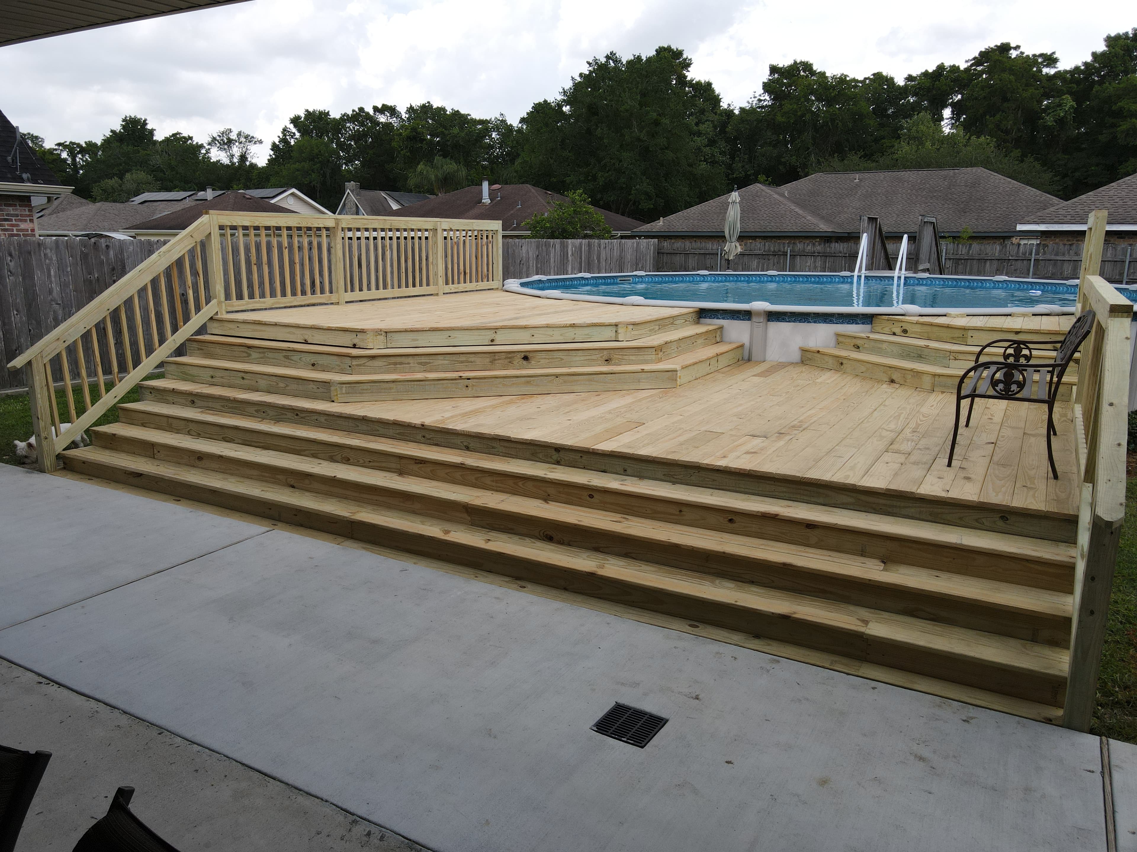 Baton Rouge Pool Deck - view 2