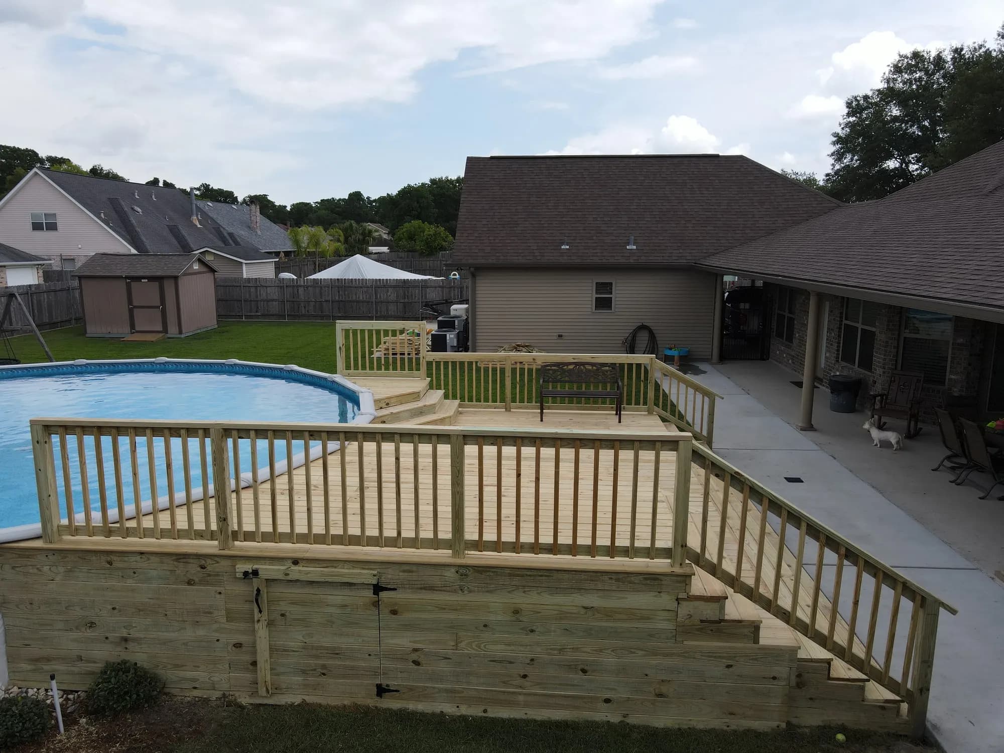 Baton Rouge Pool Deck - view 5