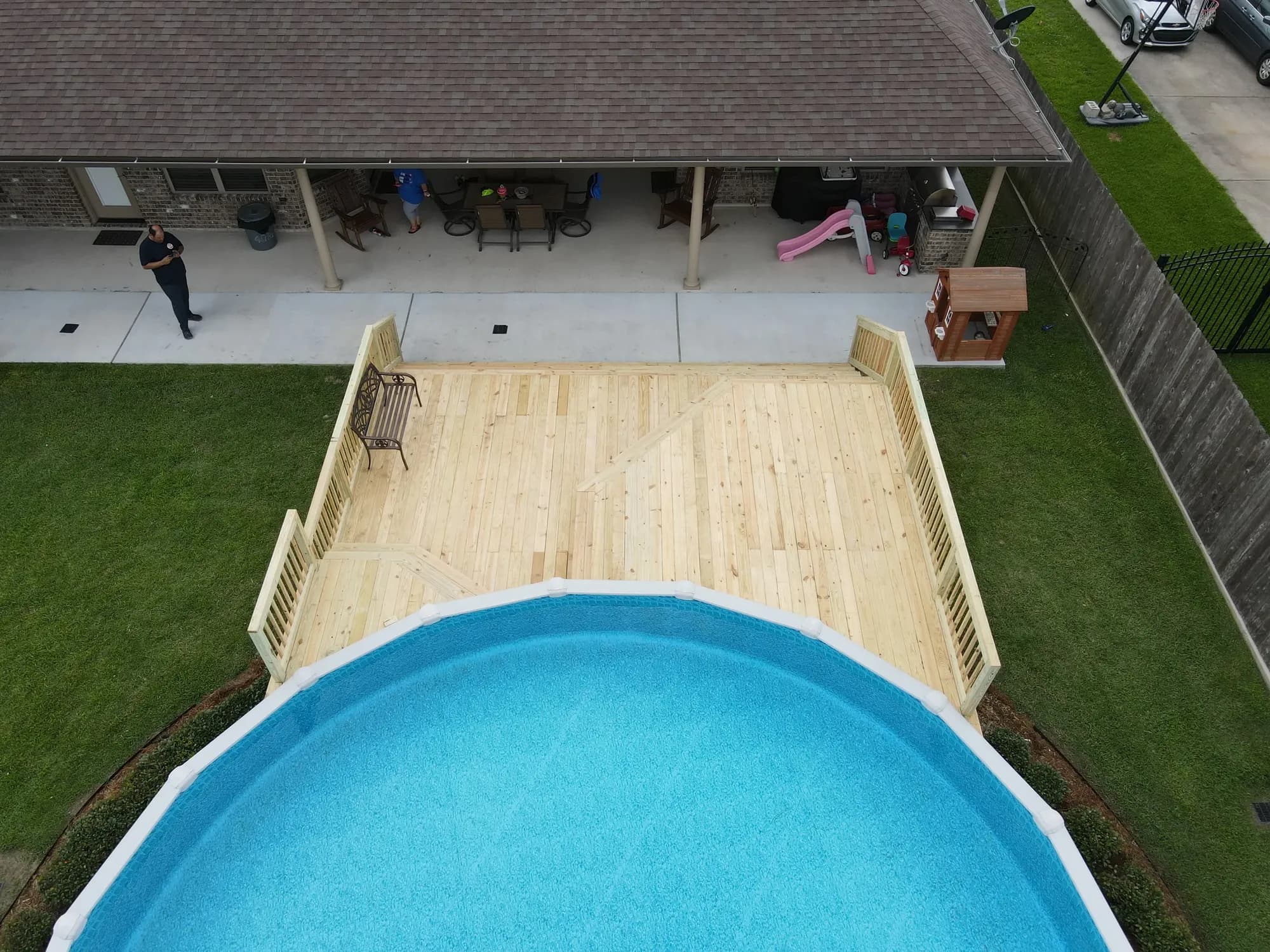The Cutting Edge Construction and Roofing Professionals