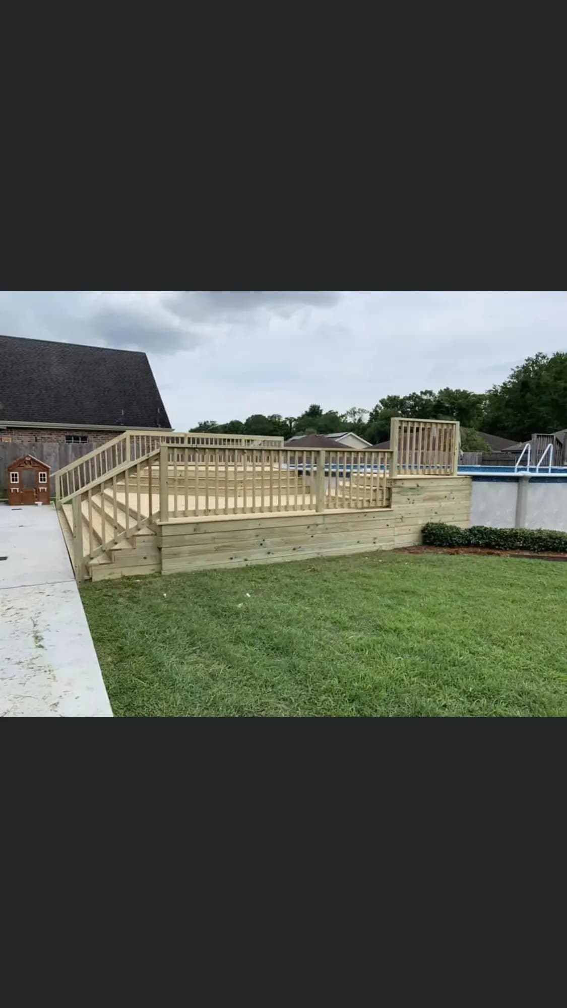 Baton Rouge Pool Deck - view 8