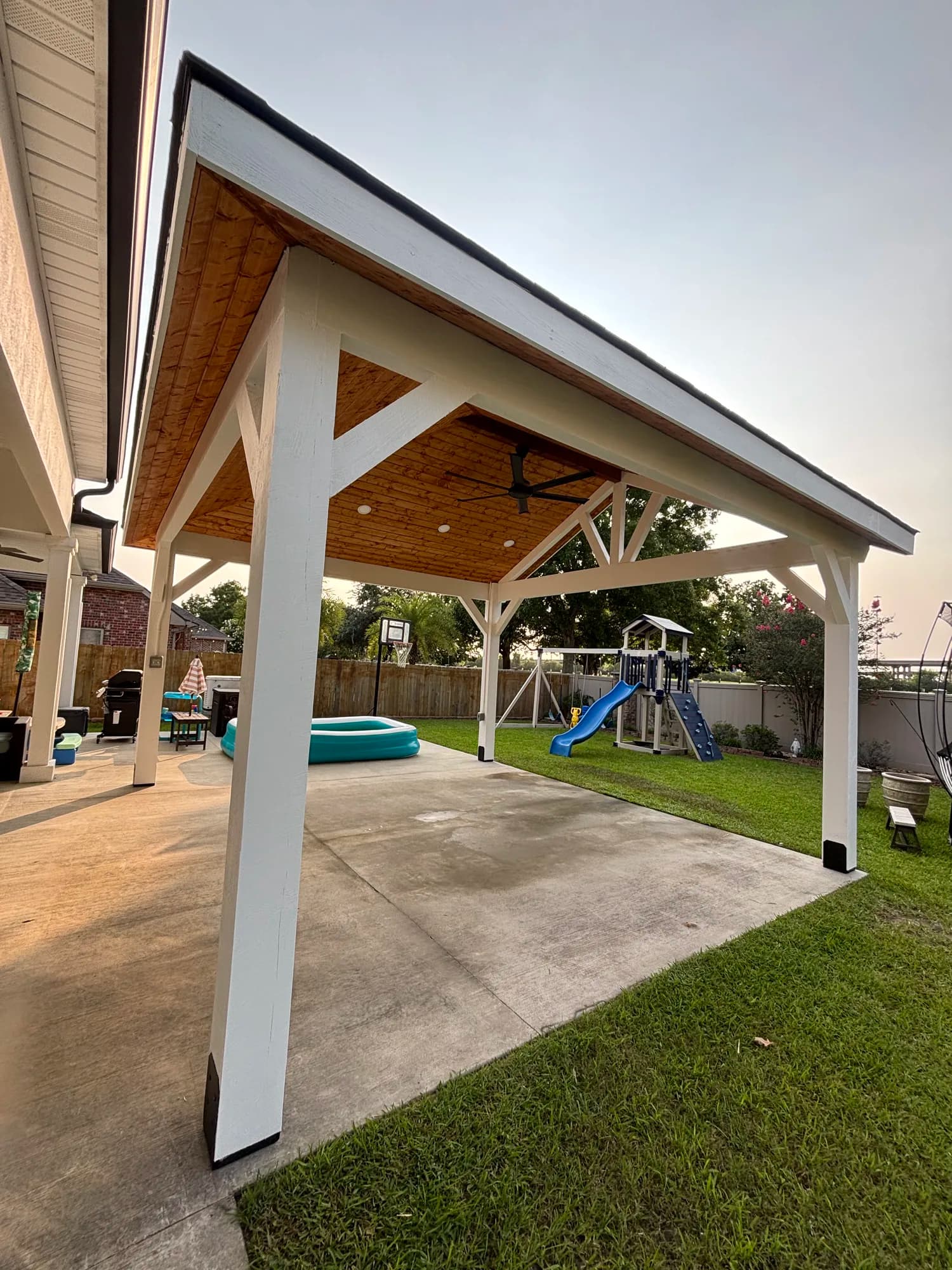 Luling Half Gable Half Hip Pavilion - view 8