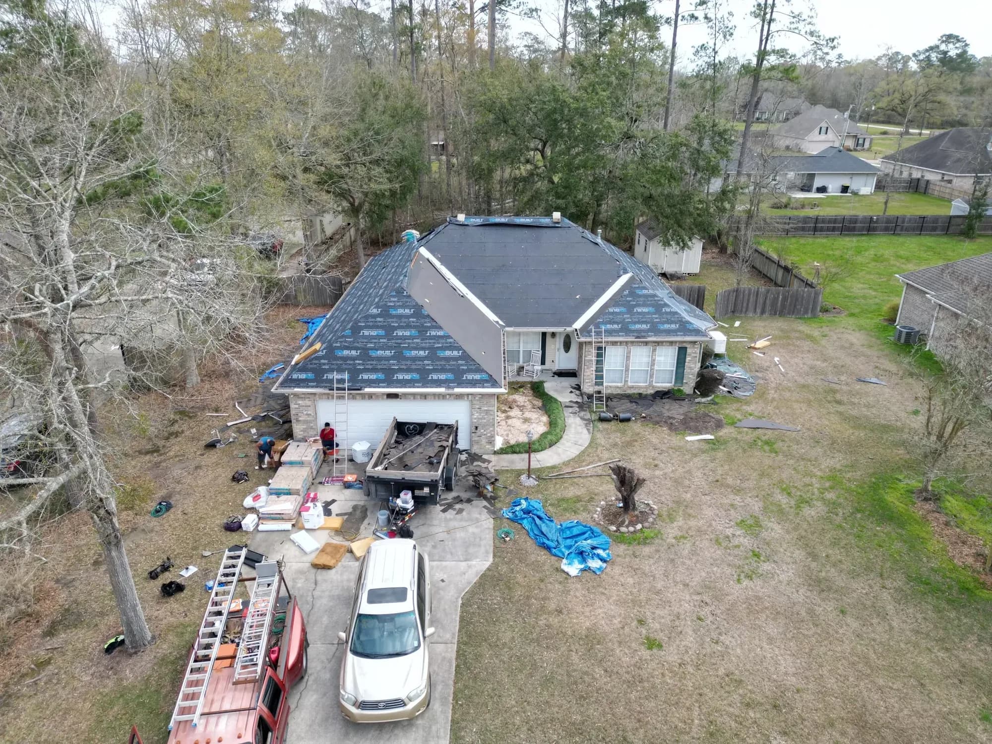 Ponchatoula Shingle Roof - view 3