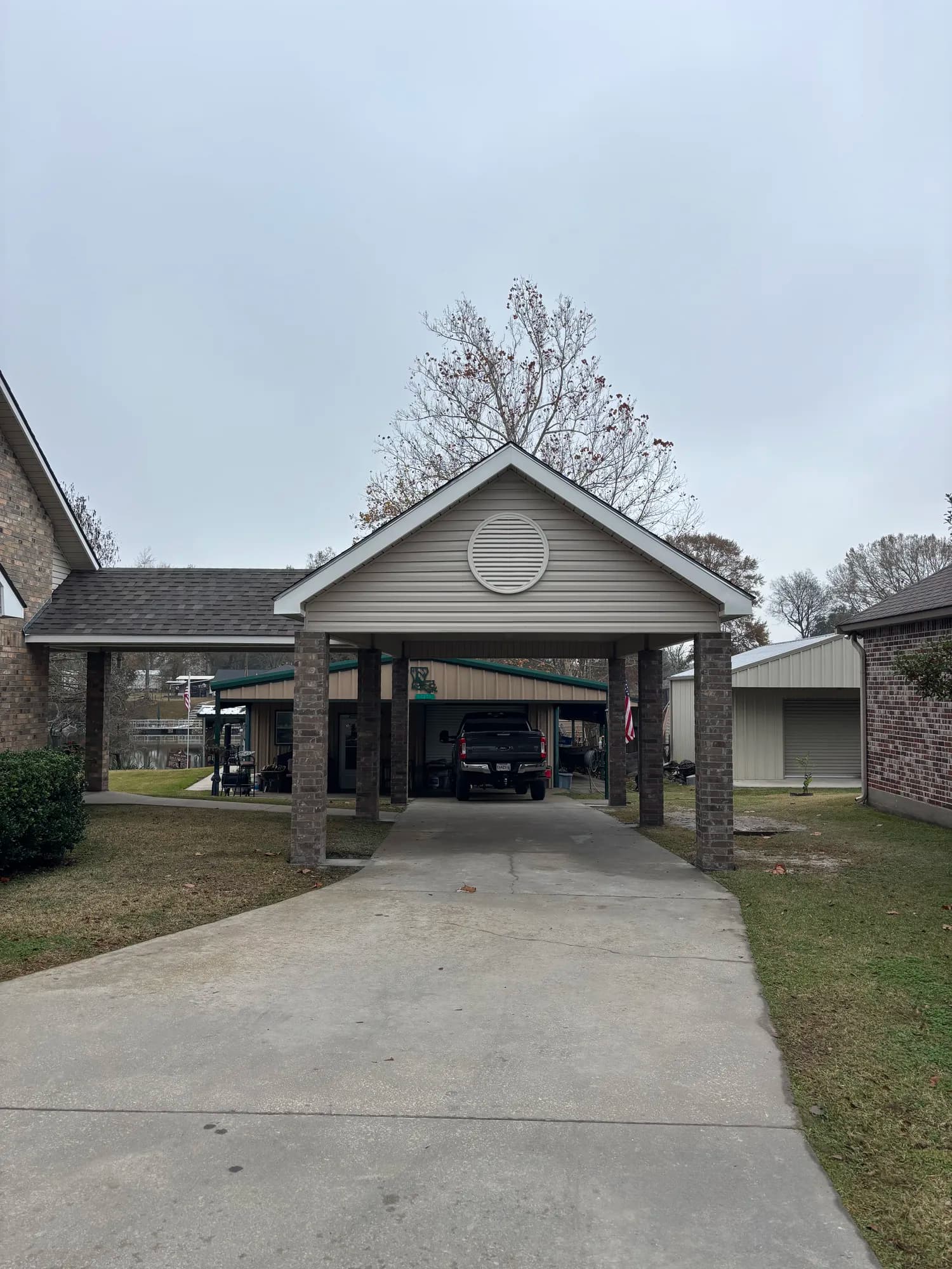 Ventress La Custom Gabled Carport Breezeway - view 3