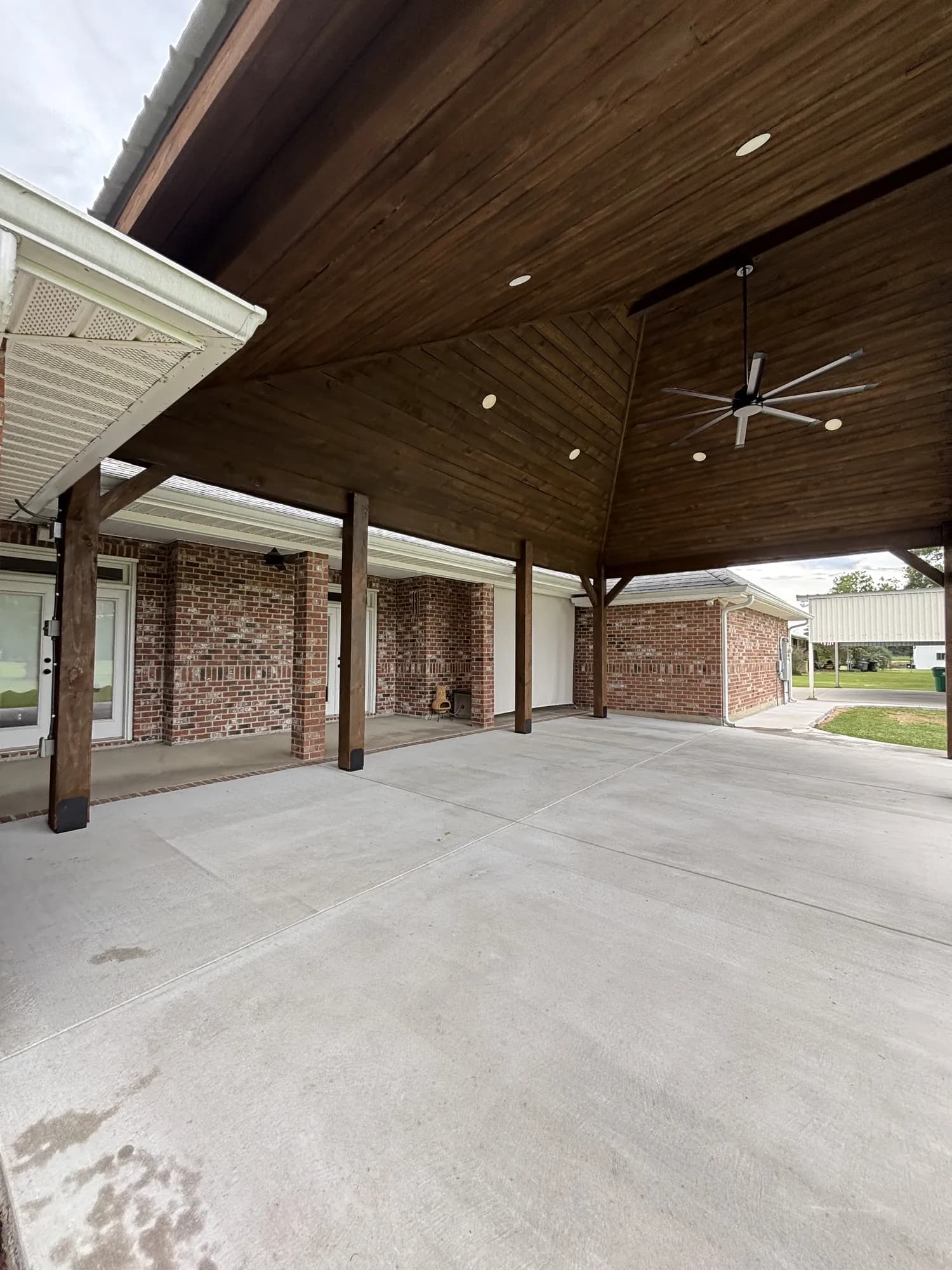 Vermilion Parish Half Gable Half Hip Pavilion - view 5